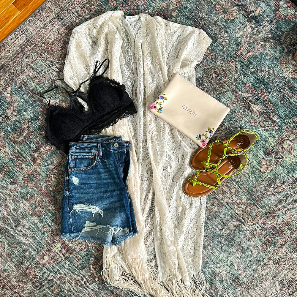 Lace kimono
